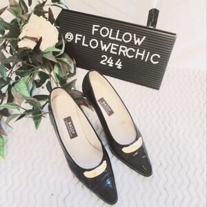 BALLY MADE ISN SWITZERLAND BLACK PATENT LEATHER PUMPS SIUZE 7M